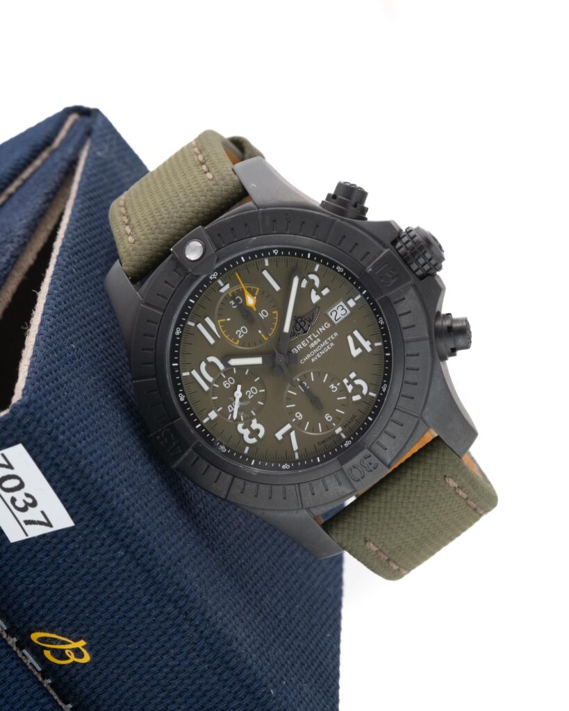 Breitling avenger chronograph 45