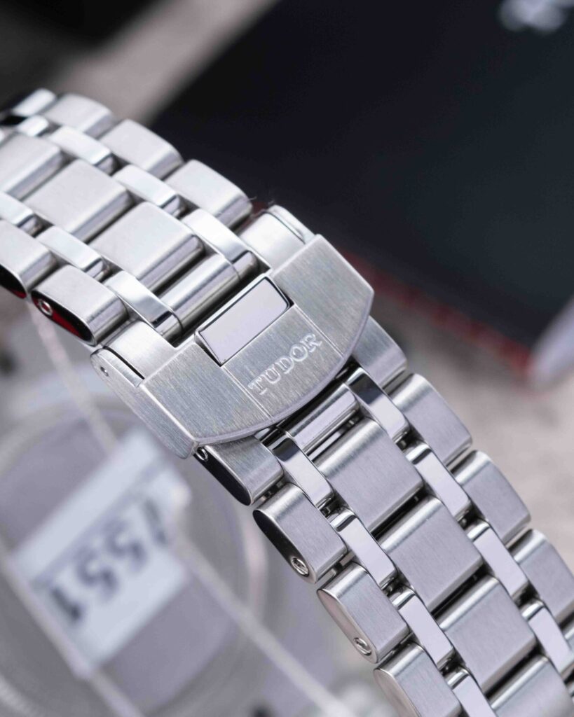 Tudor ROYAL DATE