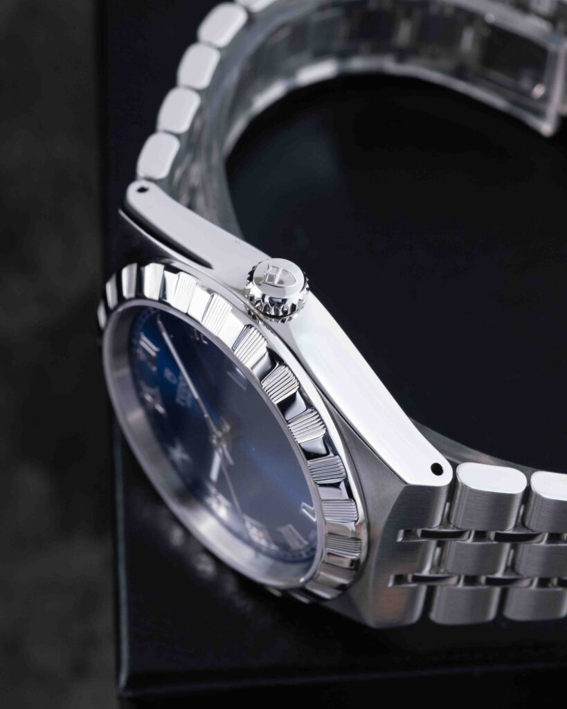 Tudor ROYAL DATE