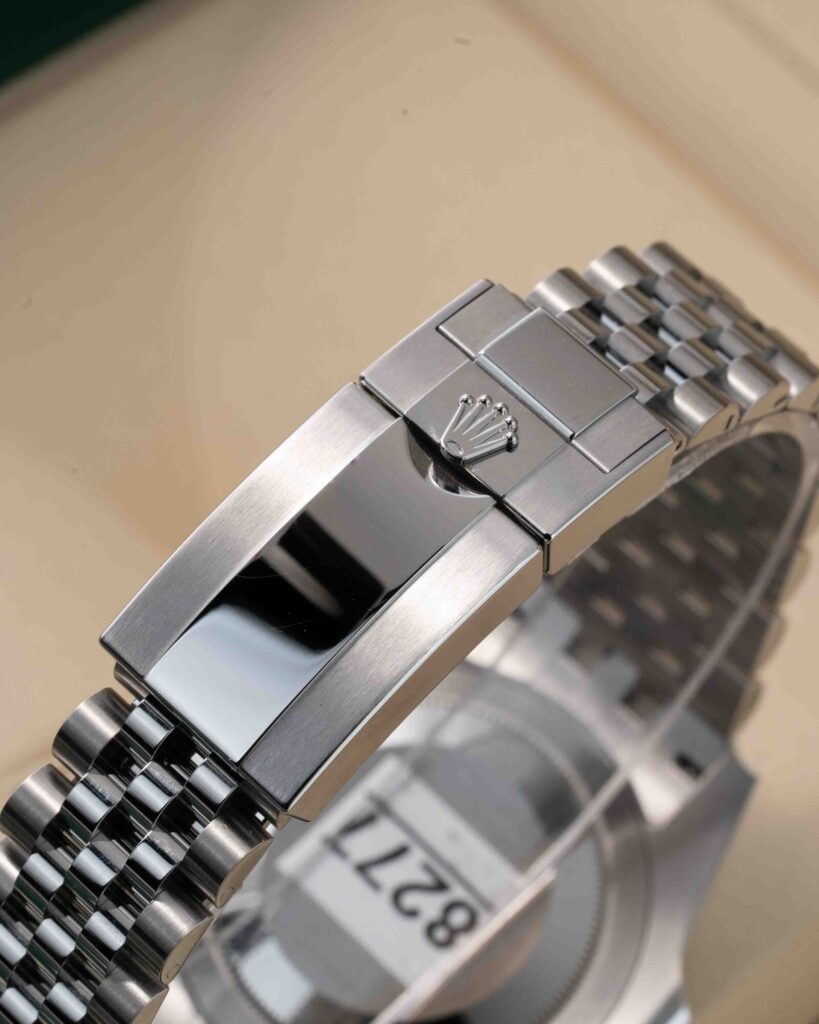Rolex GMT-Master II 126710GRNR 2024
