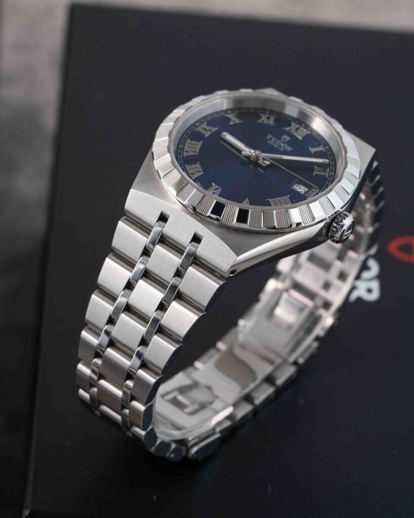 Tudor Royal 28500 2025