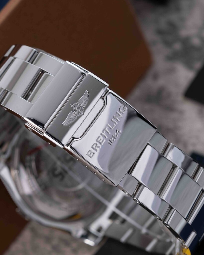 Breitling Avenger II GMT A3239011 2019
