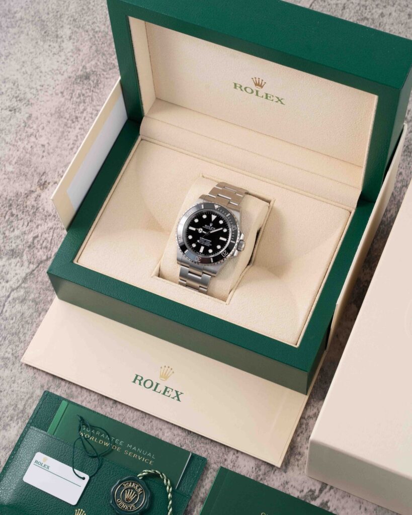 Rolex Submariner 124060 2024