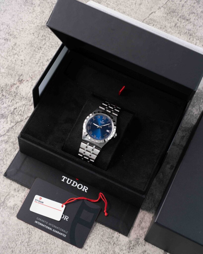 Tudor Royal 28500 2025