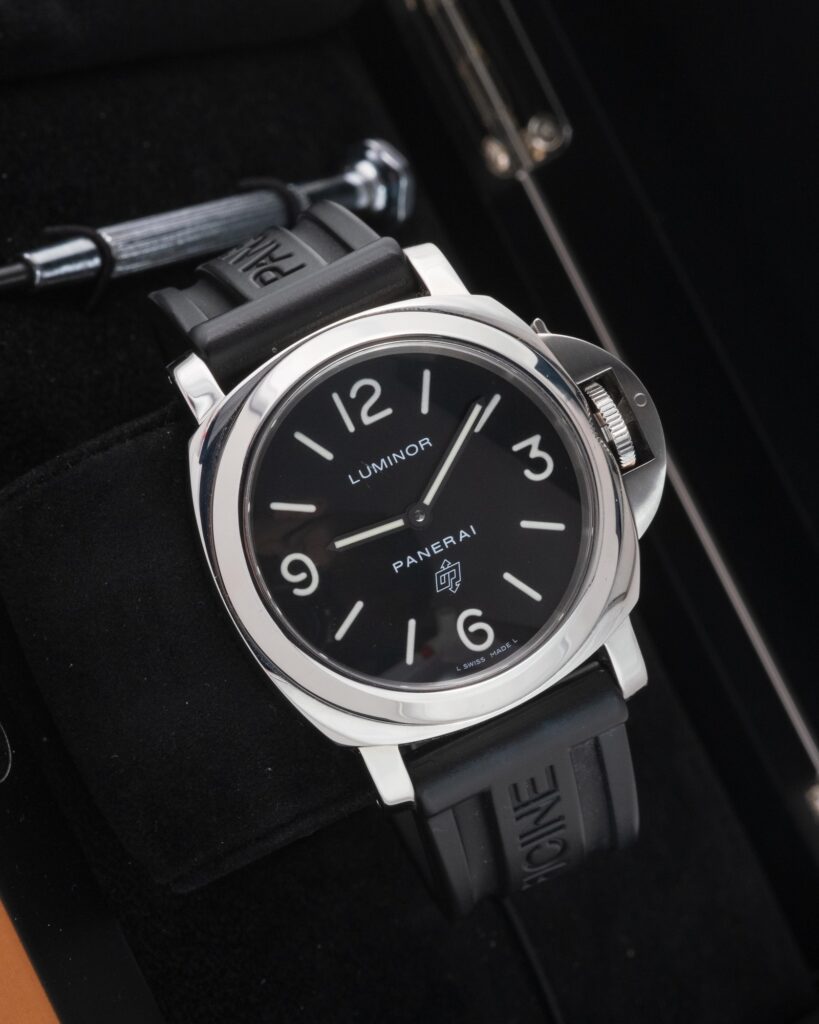 Panerai Luminor Base Logo PAM00000 2015