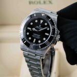 Rolex Submariner 124060 2021
