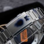 Omega Speedmaster Professional Moonwatch 31020425001001 2019