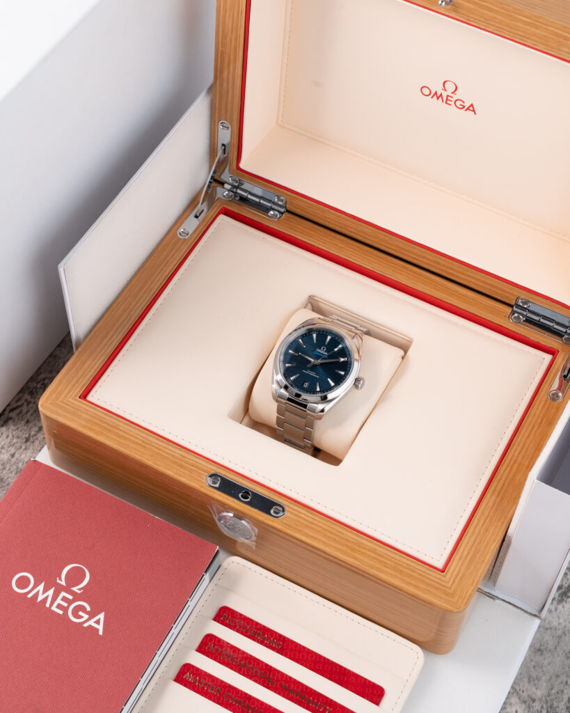 Omega Aqua Terra 220.10.41.2.03.001 2022