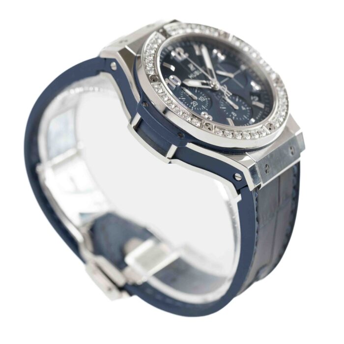 52791cd4-3feb-4cad-8151-376615a16b0c.jpg