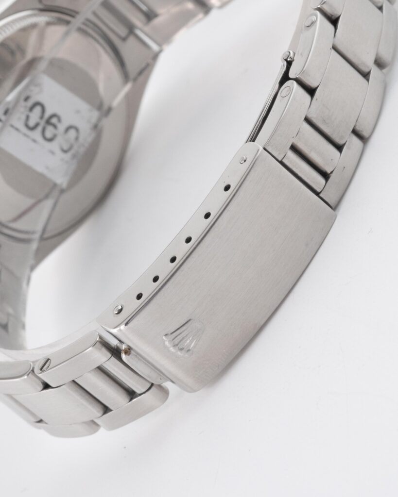 Rolex Oyster Perpetual 1002