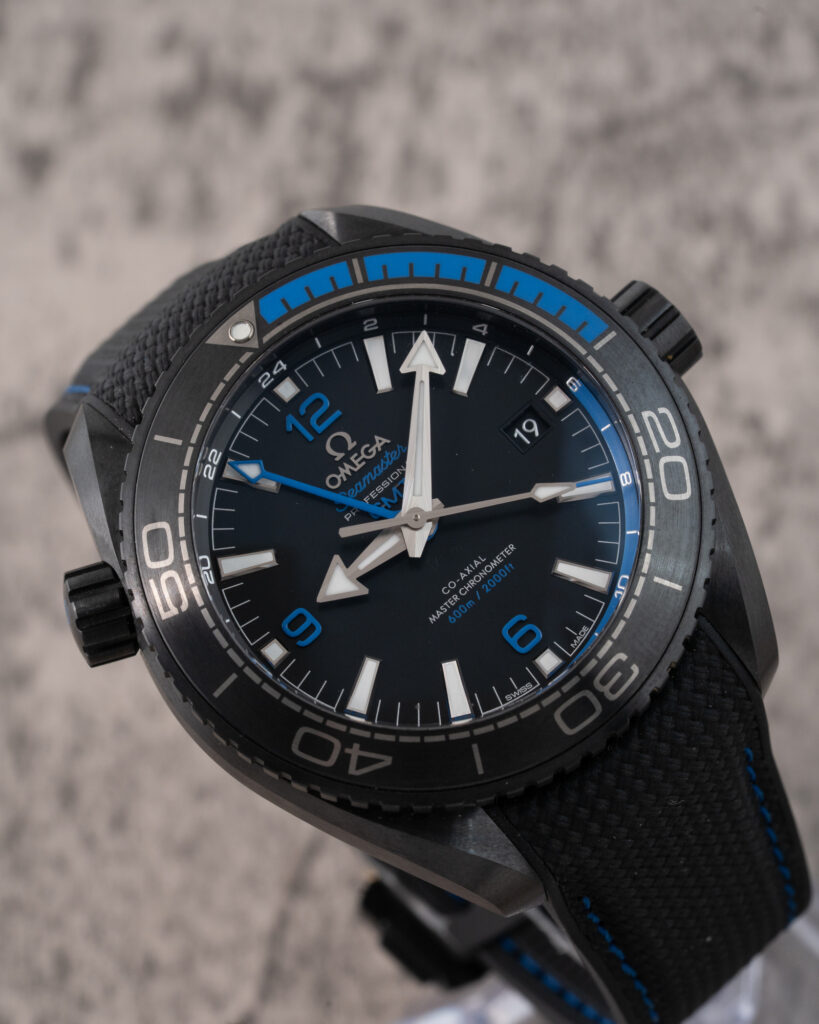 Omega Seamaster Planet Ocean 215.92.46.22.01.002 2023