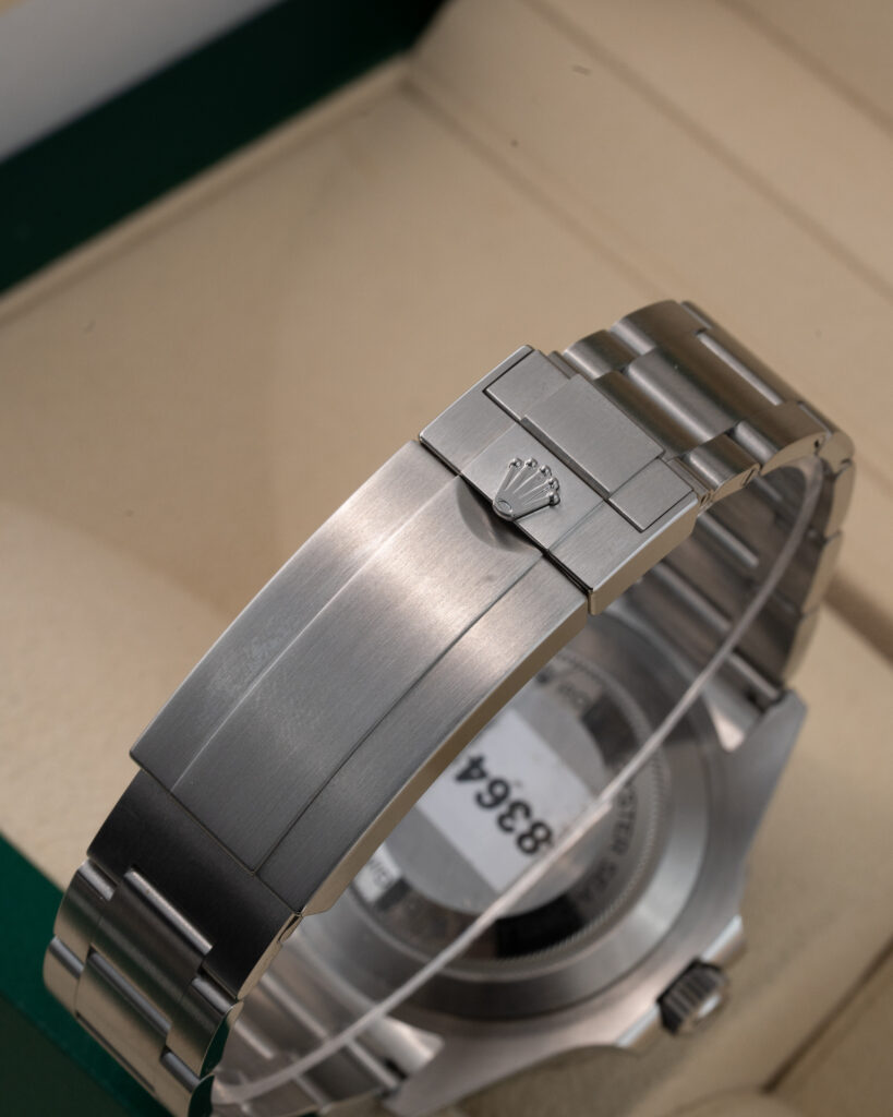Rolex Sea-Dweller 126600