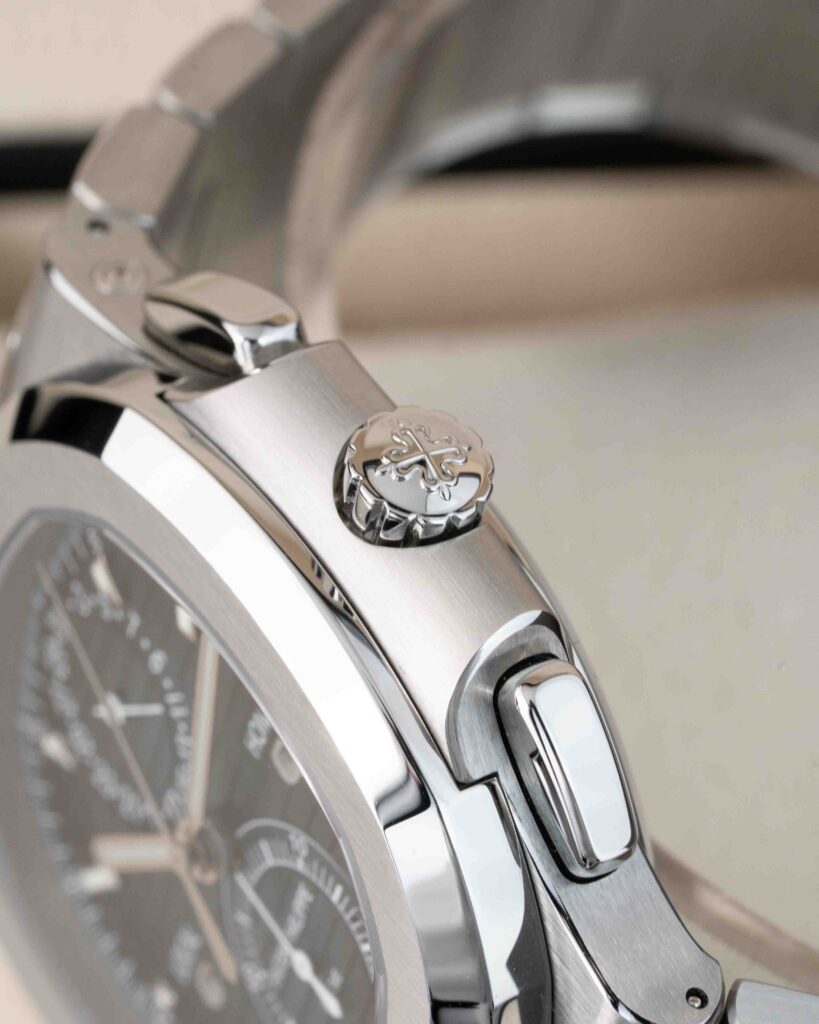 Patek Philippe Nautilus Travel Time 5990/1A-011