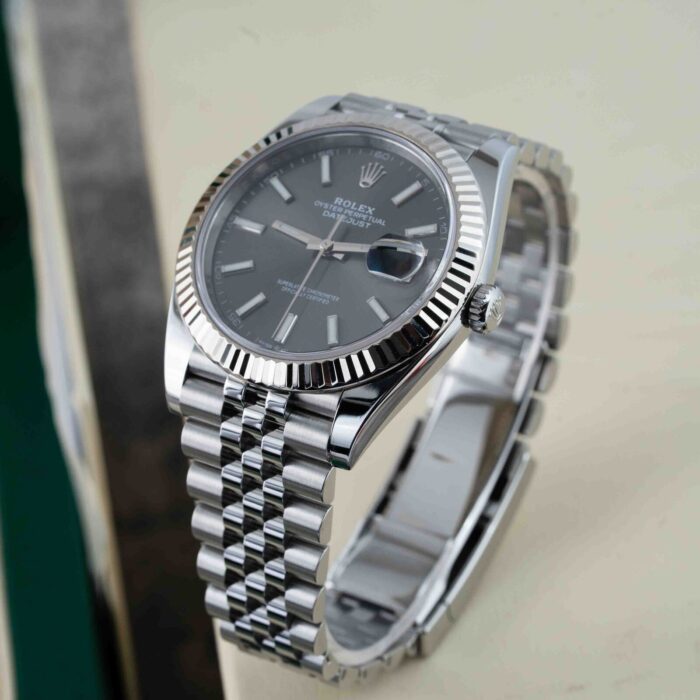 84bb34b2-60f8-473d-ac3d-a9394658d452-1.jpg