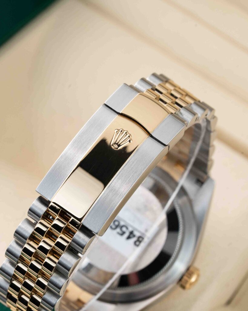Rolex Sky-Dweller 326933 2021