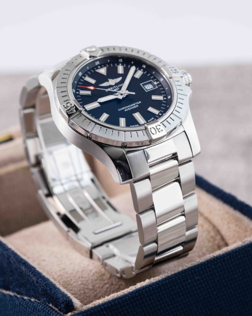 Breitling Avenger Automatic 43 A17318 2023