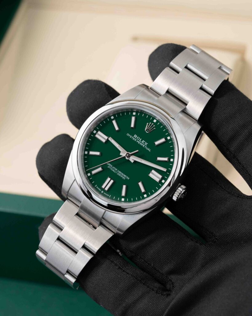 Rolex Oyster Perpetual 124300 2025