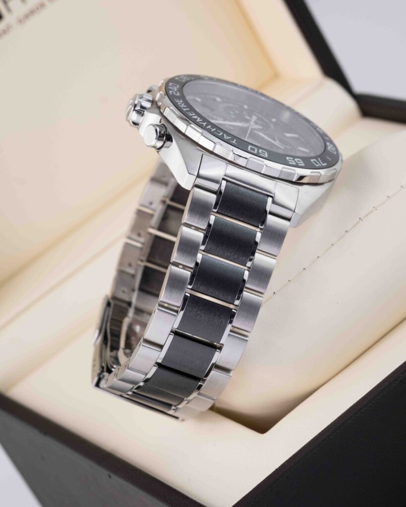 Tag Heuer Formula 1 Quartz CAZ1011