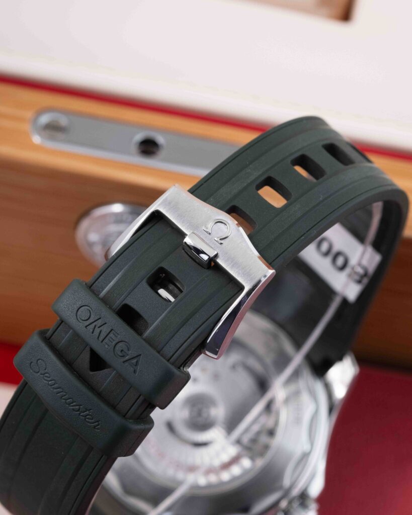 Omega Seamaster Diver 300M  210.32.42.20.10.001 2023