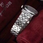 Tudor Prince Date 74000 2006