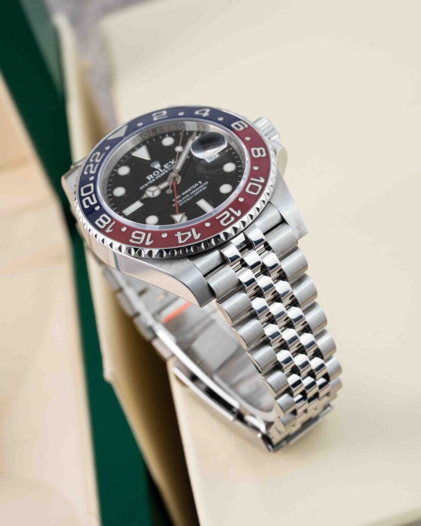 Rolex GMT-Master II 126710BLRO 2019