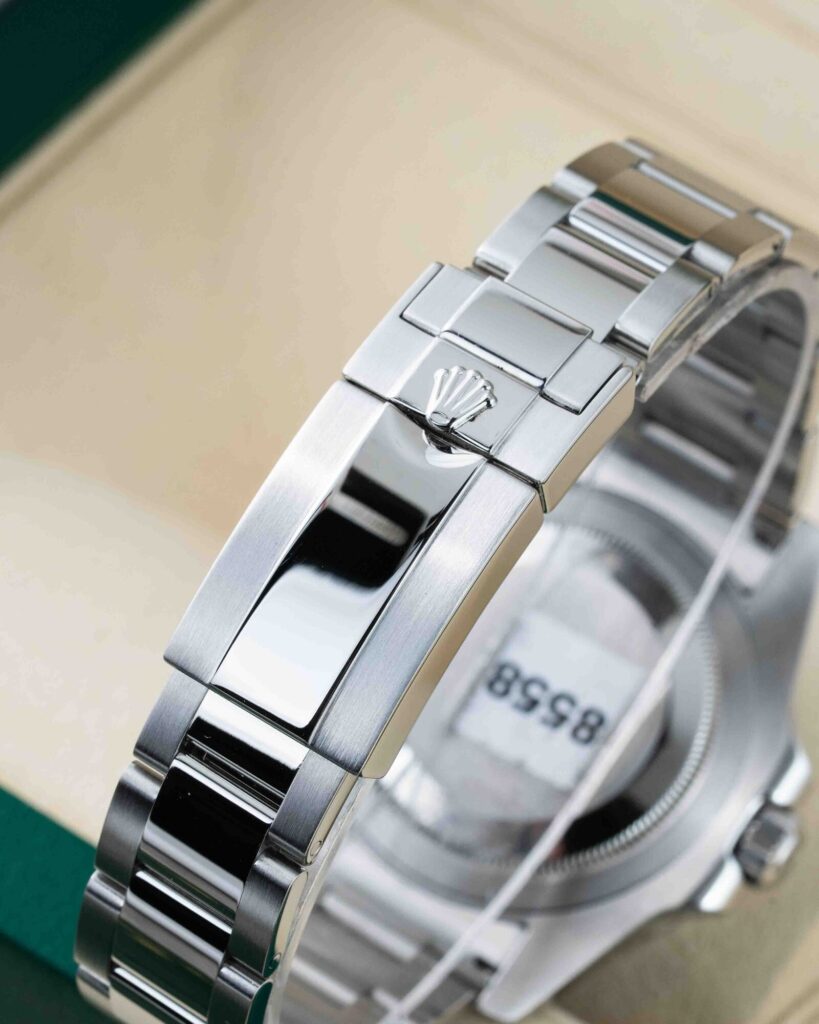 Rolex GMT-Master II 116710LN 2010