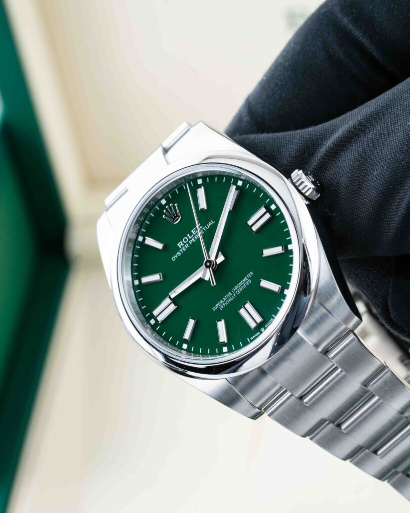 Rolex Oyster Perpetual 124300 2025