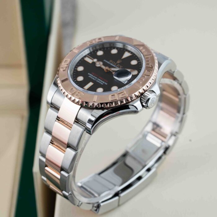 13ebf7e2-e1ba-43bc-8fd2-92c14465347a.jpg