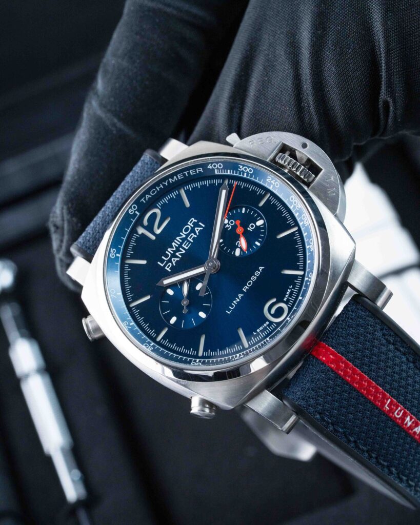 Panerai Luminor Luna Rossa PAM01303 2022