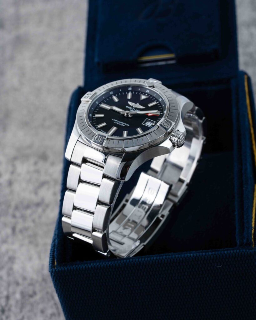 Breitling Avenger Automatic 43 A17318 2022