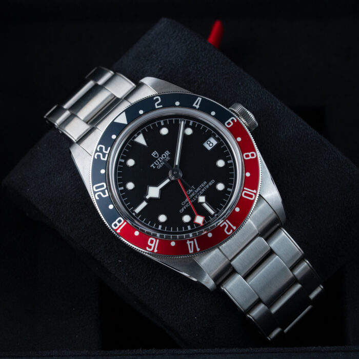 18e18c26-ba42-40ee-8bf8-94326d9b530d.jpg