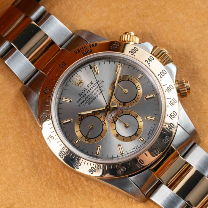 28199ae7-534f-461c-81bd-5b226d1a9964.jpg
