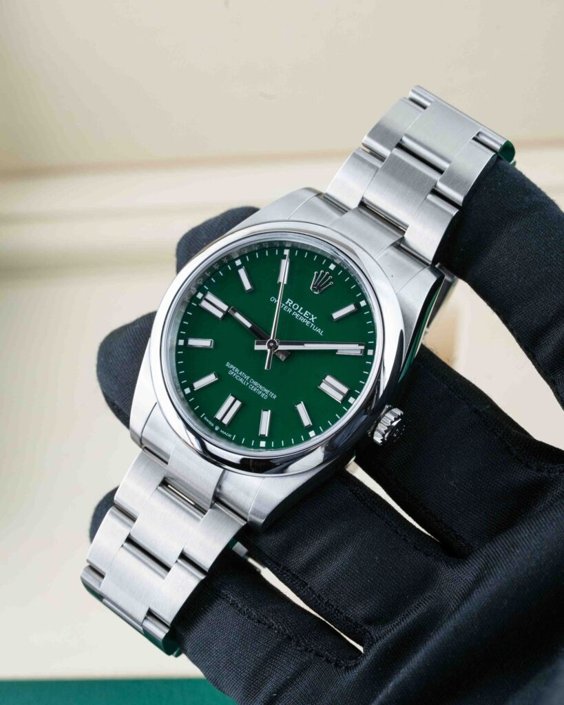 Rolex Oyster Perpetual 124300 2025