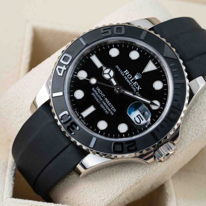 3bd22535-d4e8-4d4b-83a2-d6f05905db67.jpg
