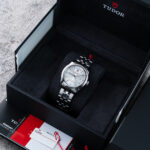 Tudor Glamour Date-Day 56000 2018
