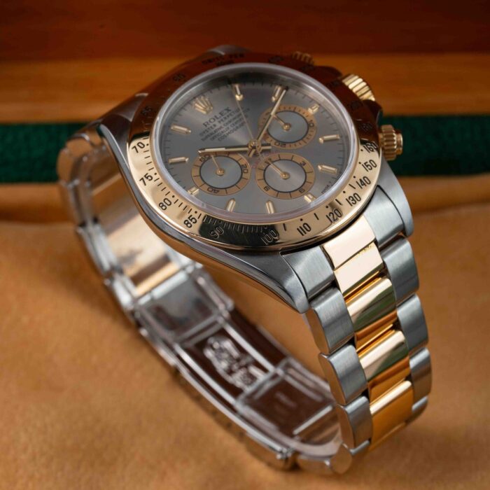 4725a4c4-63e3-4f8c-8dd7-038b33599dc5.jpg