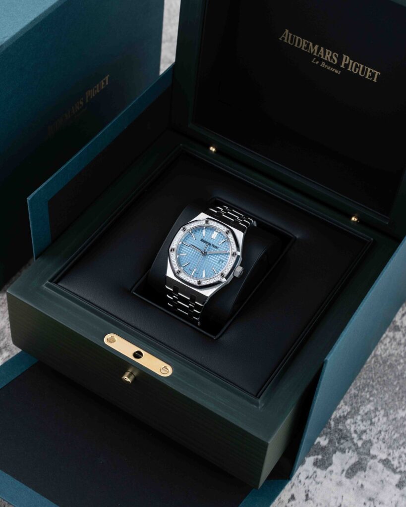 Audemars Piguet Royal Oak 15551ST.ZZ.1356ST.04 2025