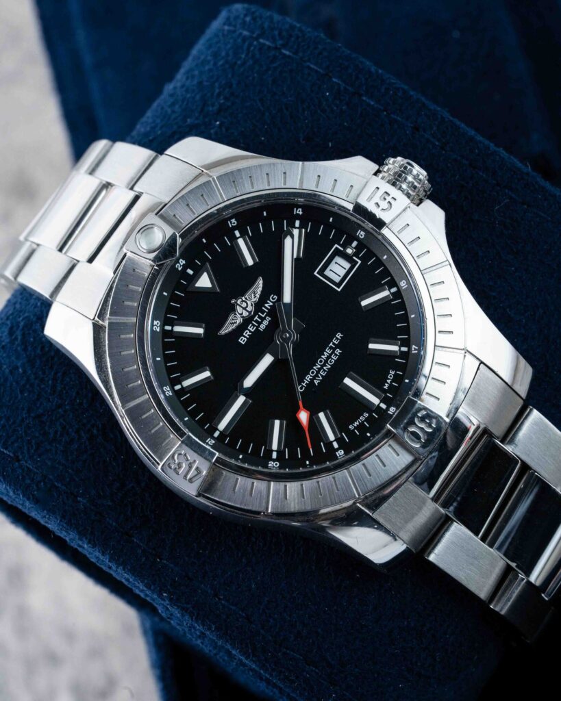 Breitling Avenger Automatic 43 A17318 2022