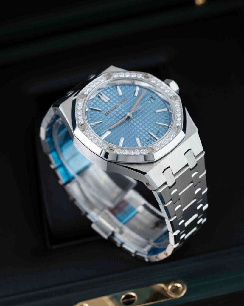 Audemars Piguet Royal Oak 15551ST.ZZ.1356ST.04 2025