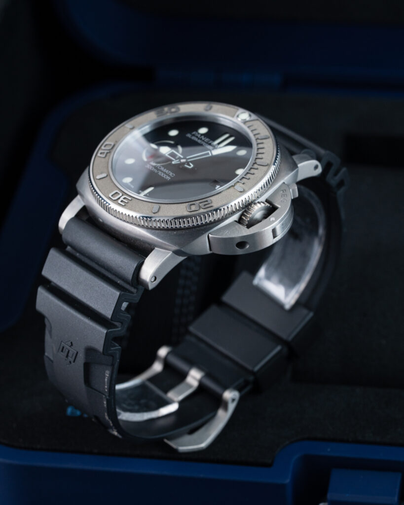 Panerai Submersible Mike Horn PAM00984 2019