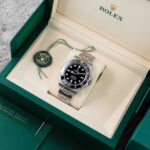 Rolex Submariner 124060 2025