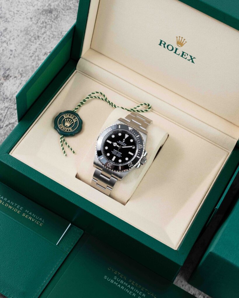Rolex Submariner 124060 2025