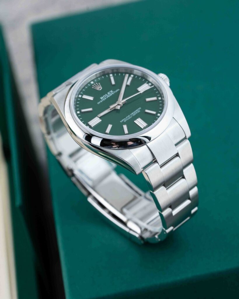 Rolex Oyster Perpetual 124300 2025