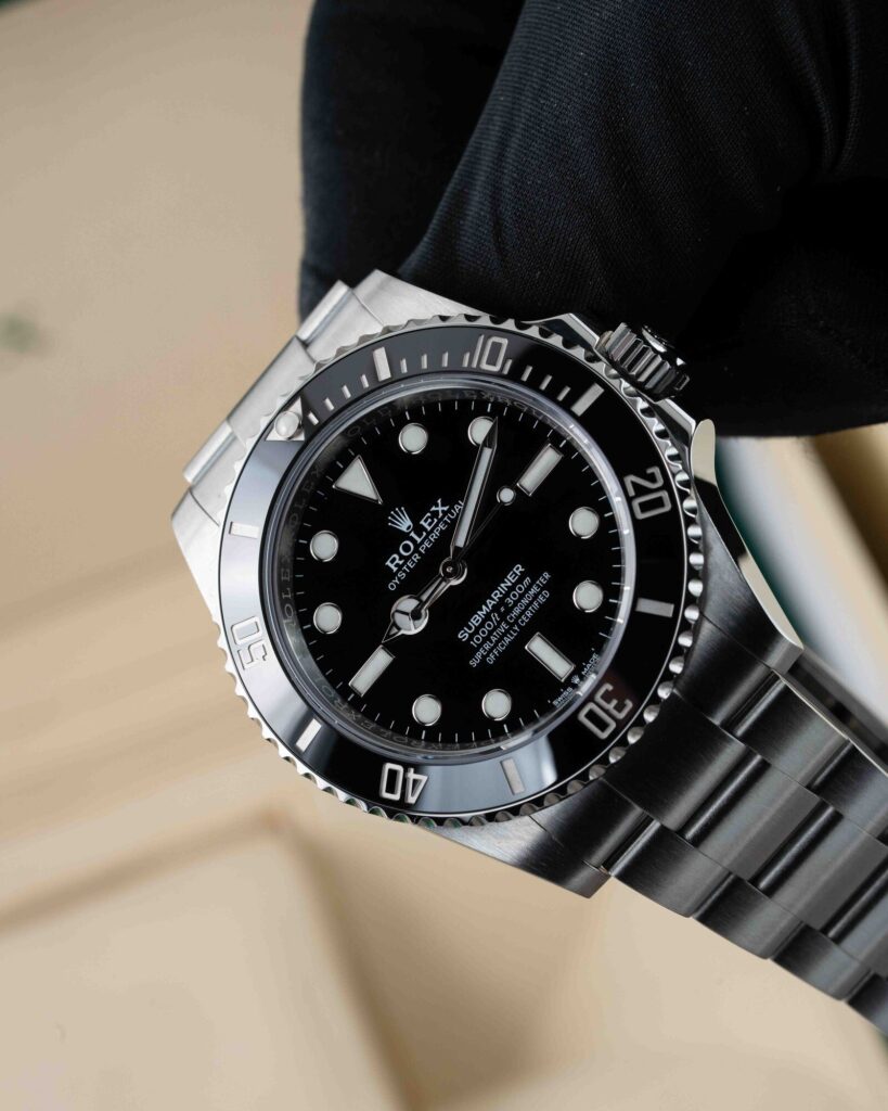 Rolex Submariner 126040 2023 – Watchtrader & Co