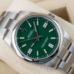 Rolex Oyster Perpetual 124300 2023