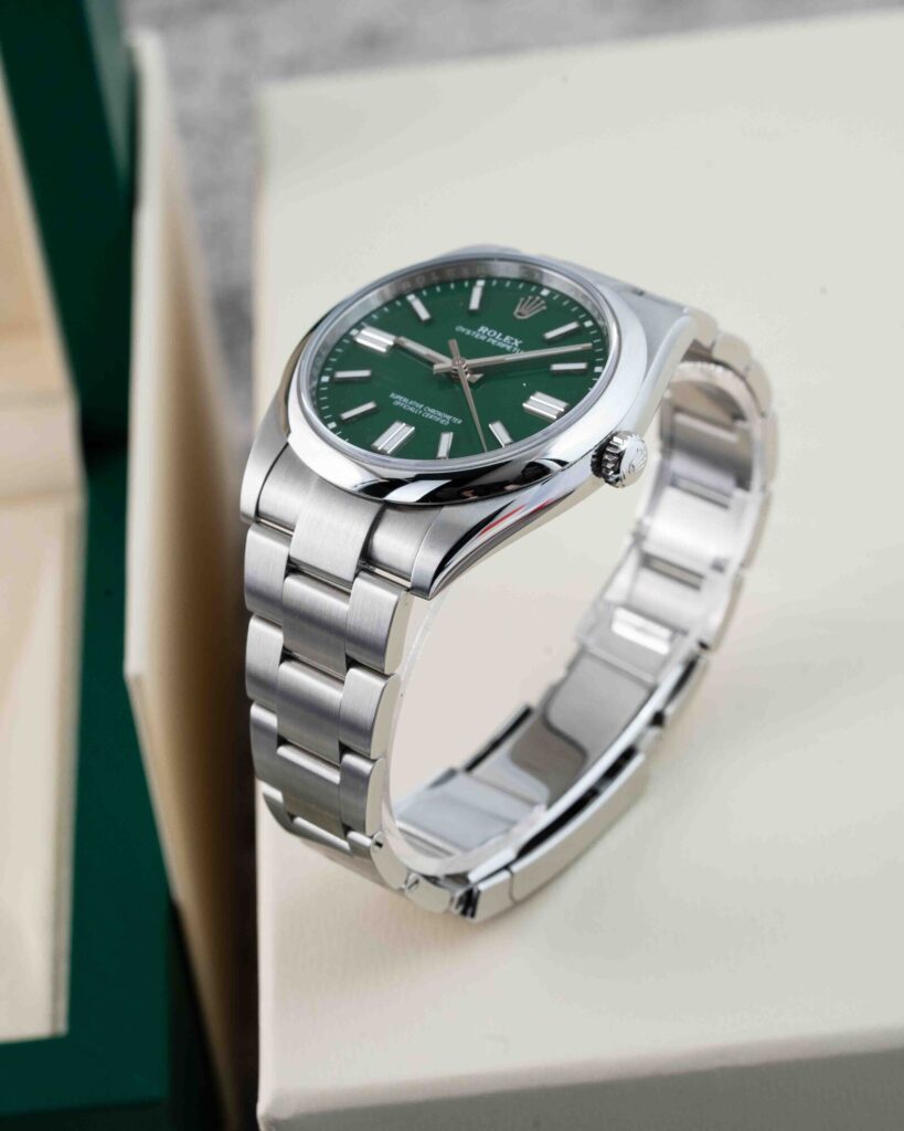 Rolex Oyster Perpetual 124300 2023