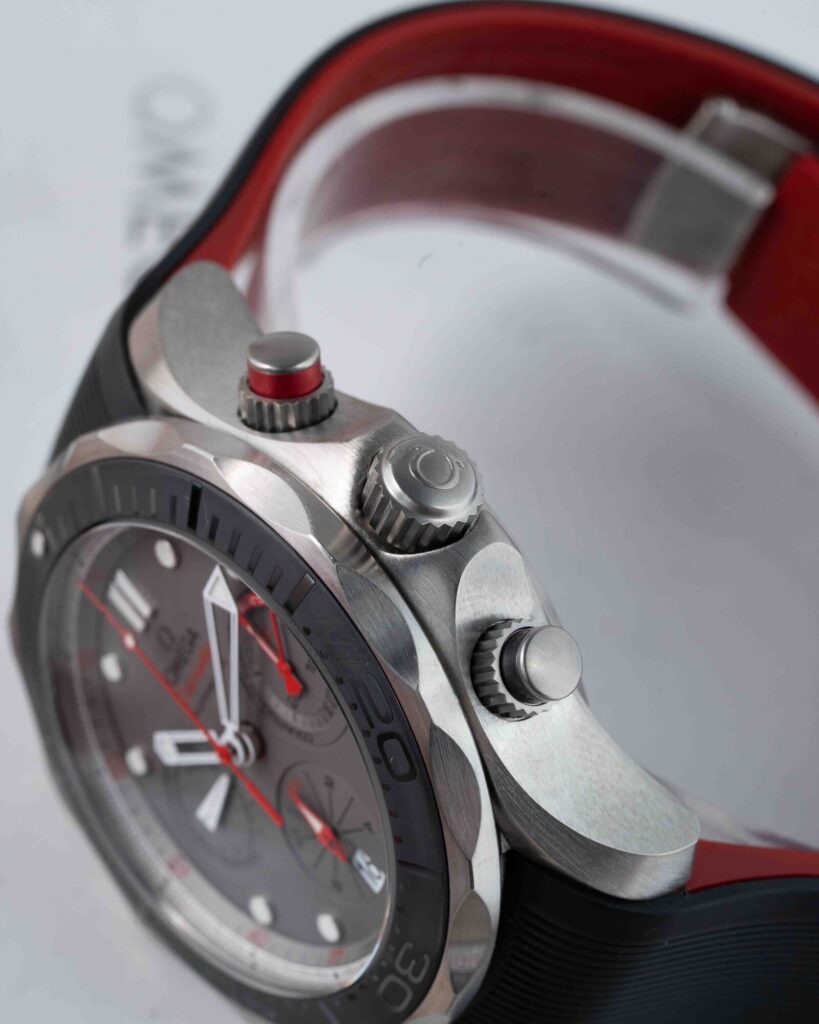 Omega Seamaster Diver 300M Etnz  212.92.44.50.99.001 2015