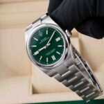 Rolex Oyster Perpetual 134300 2025