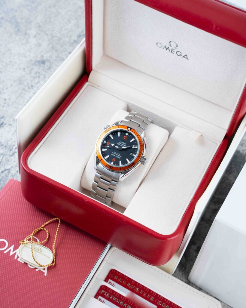 Omega Seamaster Planet Ocean 2209.50.00 2010