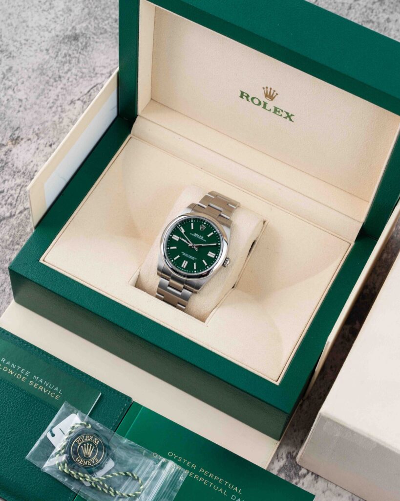 Rolex Oyster Perpetual 124300 2023